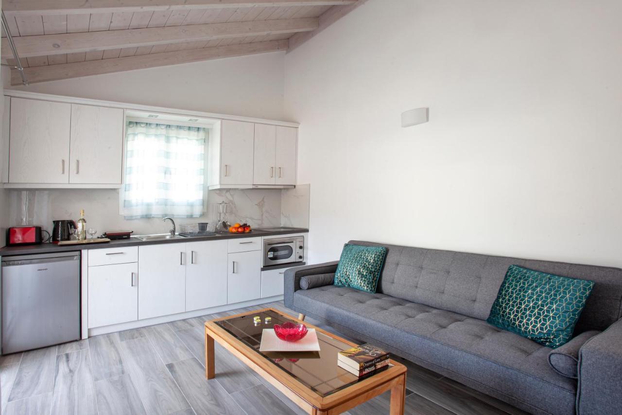 Antonis Apartments Kasziópi Kültér fotó