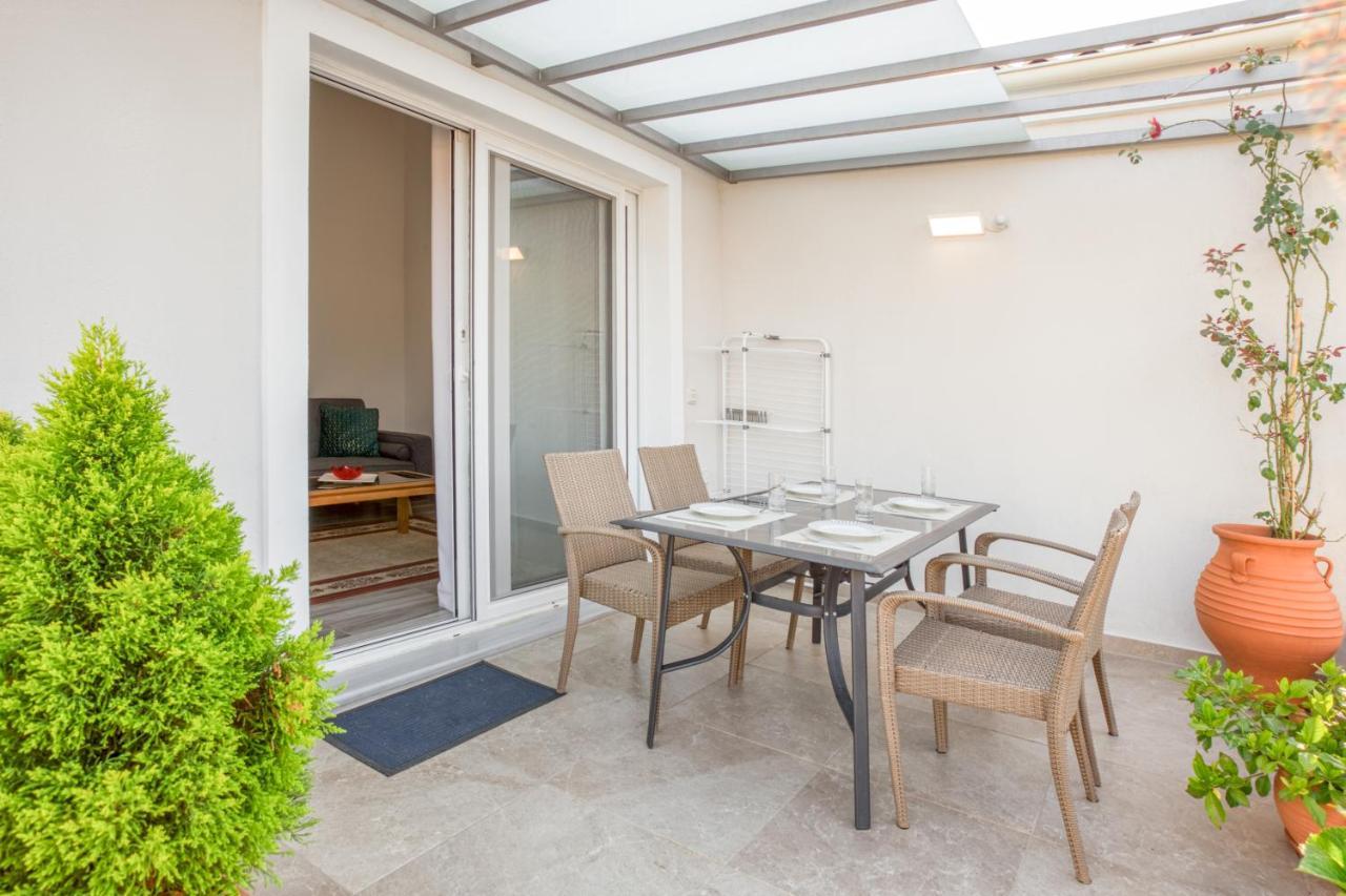 Antonis Apartments Kasziópi Kültér fotó